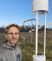 Christian Brümmer testet einen EC-Turm